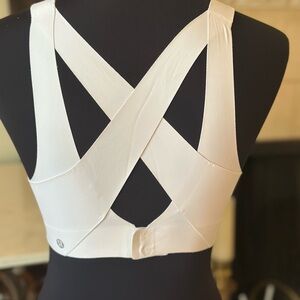 Lululemon Athletica Cream Cross-Back Bra